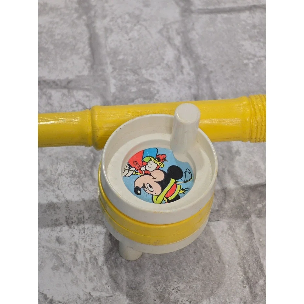 Vintage‎ Mattel Disney Mickey Mouse Fishing Pole Rod Tackle Box Cheese Worm Fish
